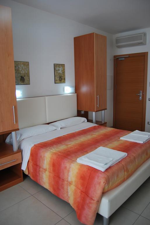 Hotel Europa Nereto Pokój zdjęcie