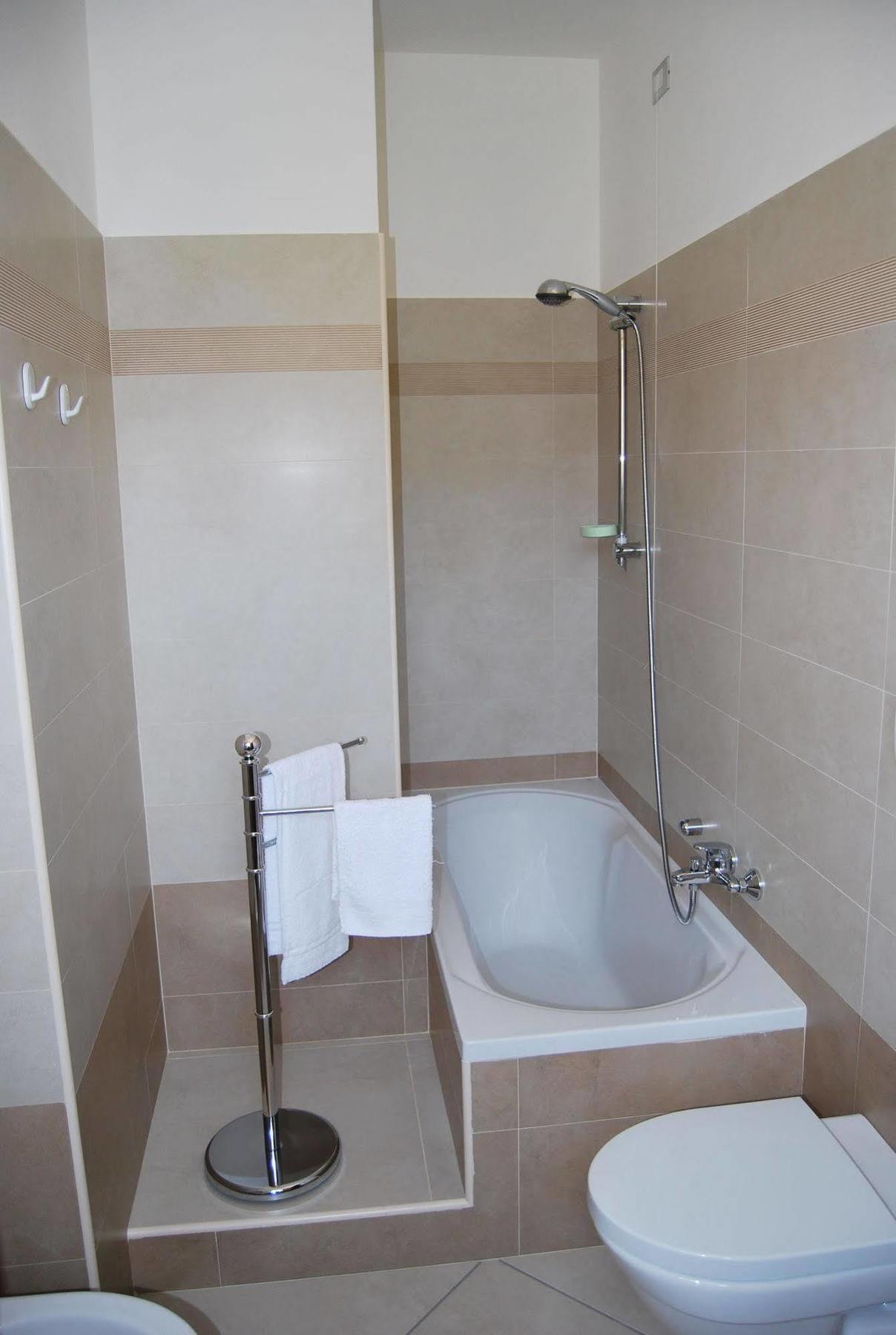 Hotel Europa Nereto Zewnętrze zdjęcie